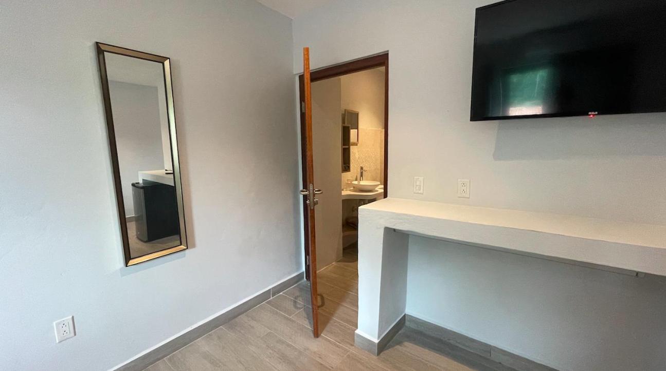Апартаменты Whitehouse Boulevard, Close To Mambo Beach And City Centre Виллемстад Экстерьер фото